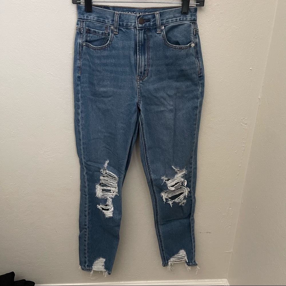 American Eagle Mom Jeans